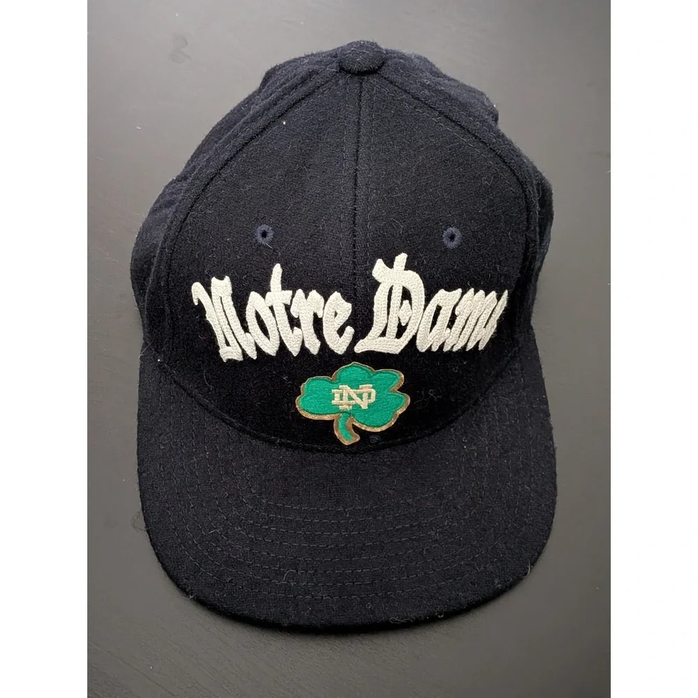 Adidas NCAA Notre Dame Fighting Irish Blue Wool Hat Y2K Men's Small‎